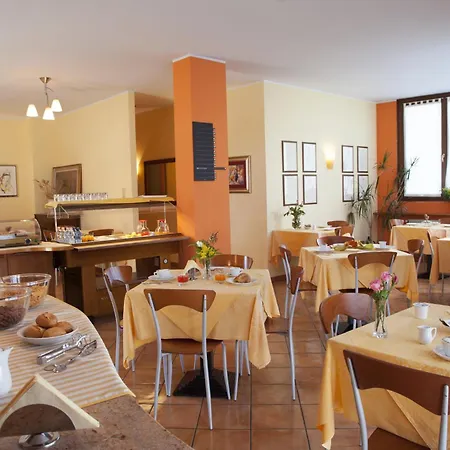 Hotel Naonis