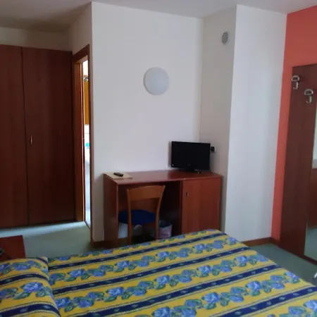 Szálloda Naonis Cordenons