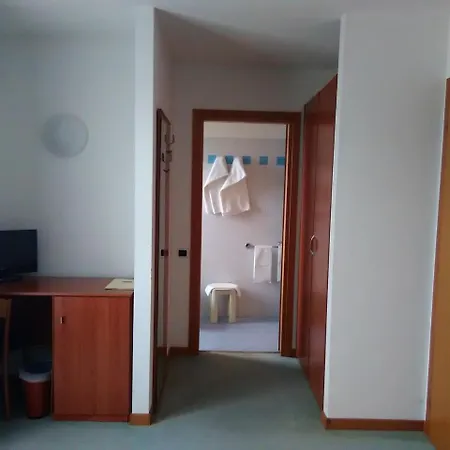 Naonis Szálloda 3*